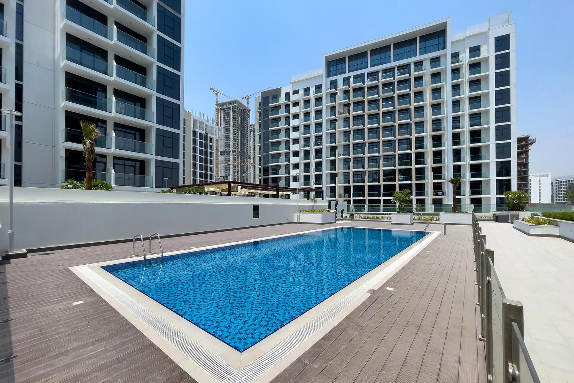 New Stylish Studio In Azizi Riviera Dubai